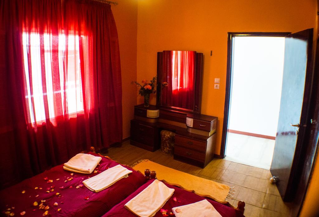 Agathi Beach House Agios Gordios  Room photo
